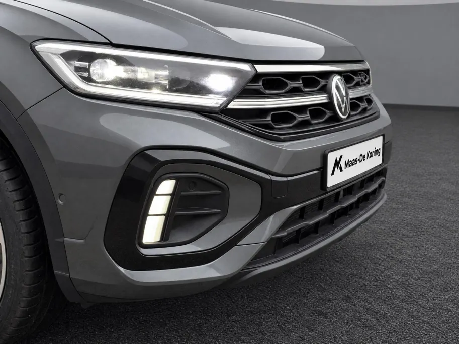Volkswagen T-Roc 1.5 TSI 150pk DSG R-Line · Panoramadak · Camera · Keyless · Stuur- & Stoelverwarming · Elek. Achterklep · Dodehoeksensor · Garantie t/m 14-07-2027