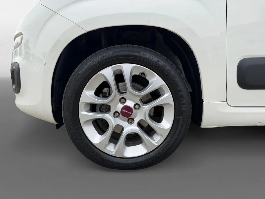 Fiat Panda 0.9 TwinAir Sempre | Bluetooth | Airco | Trekhaak | Stuurbediening | USB |