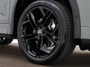 Volkswagen Tayron R-Line Edition 1.5 eHybrid 204 PK 6 versn. DSG · Rondomzichtcamera · Panoramaschuif-kanteldak · Trekhaak inklapbaar, met elektrische ontgrendeling, incl. aanhangermanoeuvreerhulp Trailer Assist · Prijs is inclusief inruilpremie · MEGA SALE
