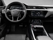 Audi e-tron S 503pk Quattro 95 kWh · SOH 95,3% · Panoramadak · Stoelventilatie · Luchtvering · 360gr. Camera · Elek. Voorstoelen · B&O Audio · 21'' Inch · Leder ·