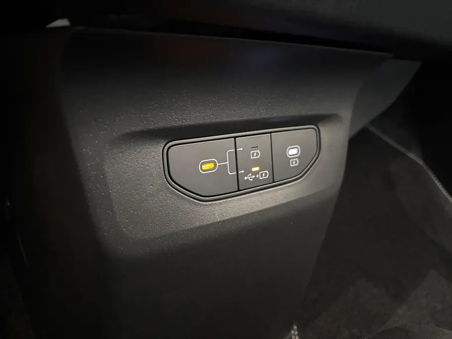 Kia EV6 Light Edition 63 kWh Navigatie | Stoel + stuurverwarming | Achteruitrijcamera | Climate control |