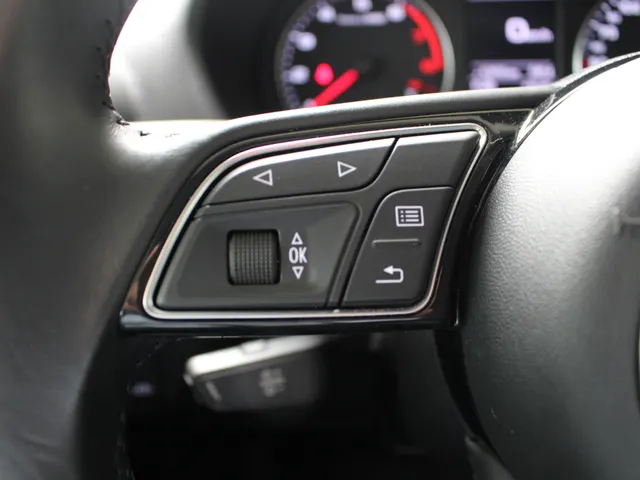 Audi Q2 35 TFSI Epic Automaat Navigatie | Climate Control | Stoelverwarming | Parkeersensoren