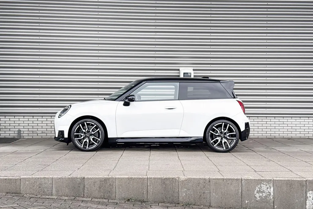 MINI Cooper 3-deurs Electric Cooper SE