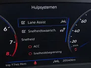 Volkswagen T-Roc 1.5TSI/150PK R-Line · Apple/Android Car Play · Camera + Parkeersensoren · Keyless · Garantie t/m 27-03-2027