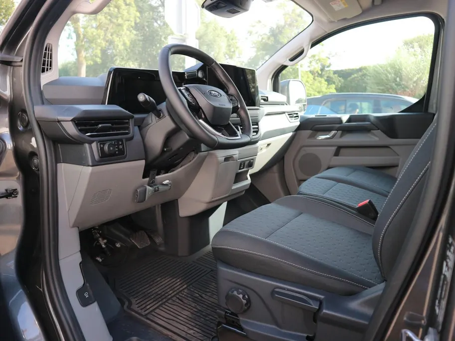 Ford Transit Custom 320 2.5 PHEV L2H1 Limited | TREKHAAK | ADAP CRUISE | BLIS | NAVI |