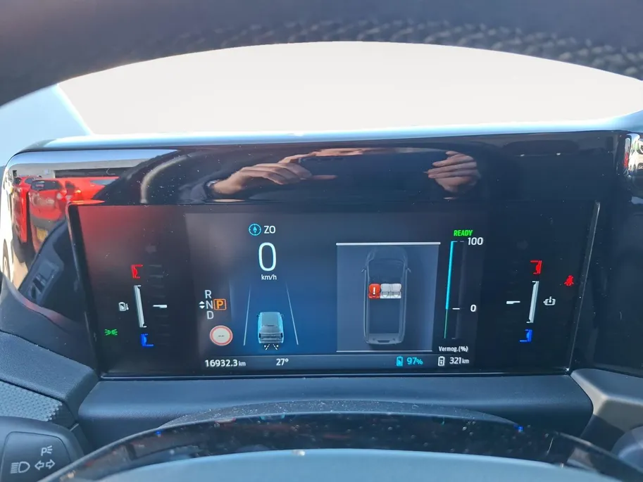 Ford E-Transit Custom 320 L1H1 Limited 65 kWh | 136 pk | DEMO | Dubbele schuifdeur | Pro Power Onboard | B&O | 17inch velgen