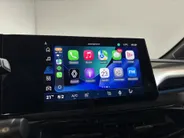 Renault Clio 160PK Hybrid Esprit Alpine Automaat | DEMO | Harman Kardon Audio | 360 Camera | Adaptive Cruise Control | Stoelverwarming | Apple CarPlay/Android Auto | Climate Control | Full LED | Lichtmetalen Velgen | Sportstoelen |