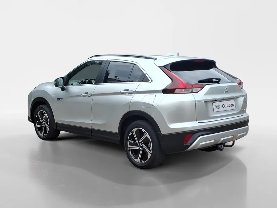 Mitsubishi Eclipse Cross 2.4 PHEV Intense+ Automaat | Navigatie | Trekhaak | Dealer onderhouden | Fabrieksganatie