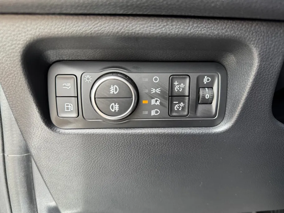 RANGER Ranger Wildtrak Double Cab 2.3 PHEV 205 kW/278 pk Automaat | Uit Voorraad Leverbaar | Prijs inclusief BPM & Kosten rijklaar maken | 5 persoons | GRIJS kenteken** | Elektrische Rollertop | Trekhaak | Adaptive Cruise control
