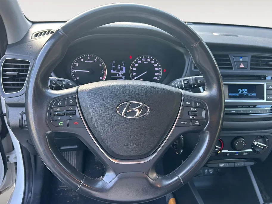 Hyundai i20 1.0 T-GDI i-Motion INCL. EXTRA VELGENSET! Nu RIJKLAARPRIJS incl. 12 Maanden garantie! Premiumpakket gratis!
