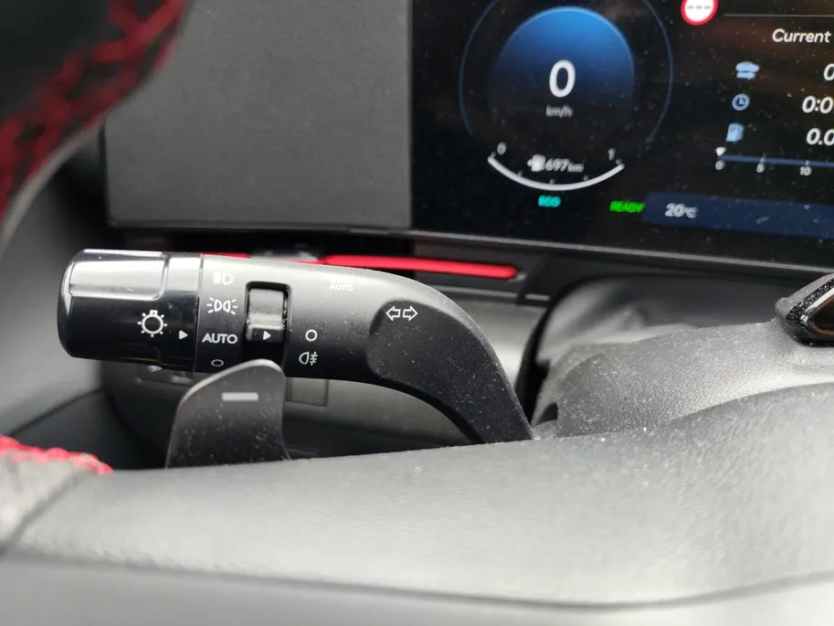 Hyundai Kona 1.6 GDI HEV N Line | Als nieuw! | Vol opties! | Climate Control | Incl. 12 maanden garantie, APK, Onderhoudsbeurt etc. Premiumpakket gratis! |