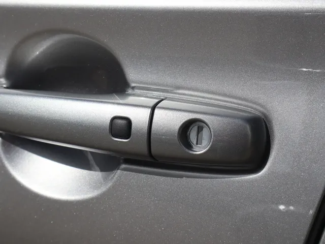 Suzuki Swift 1.2 Style Hybrid Automaat Keyless | Adaptive Cruise | AllSeasons