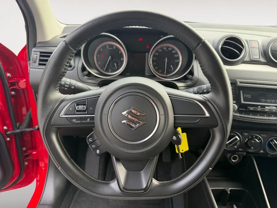 Suzuki Swift 1.2 Comfort Smart Hybrid | AIRCO | PARKEERSENSOREN | BLUETOOTH | 5 DEURS |