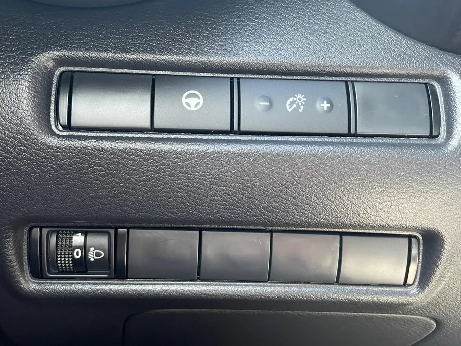 Nissan Juke 1.6 Hybrid Tekna *Navi+Camera*Climate*Parc Assist*LM.Velgen*RIJK UITGERUST!