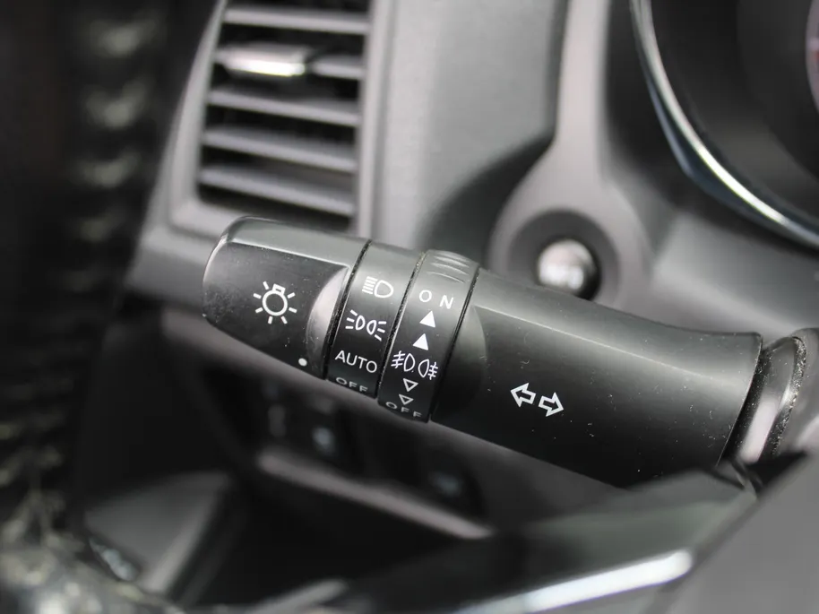 Mitsubishi ASX 1.6 Cleartec Invite+ | 18' LM | Clima | Cruise | Licht-/regensensor |