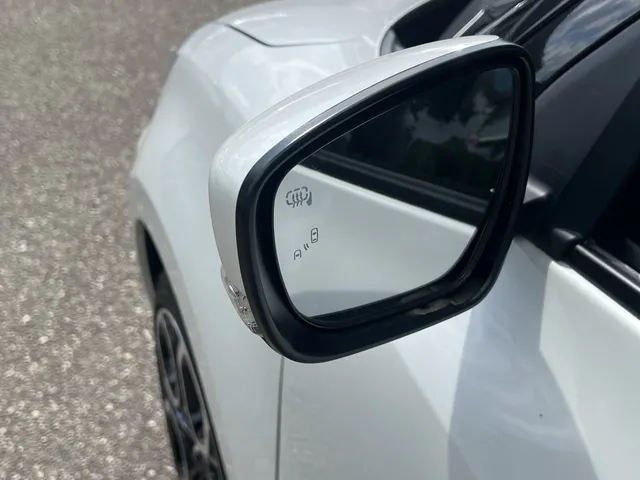 Suzuki Swift 1.4 Sport Smart Hybrid | Navi | Camera | 14483km