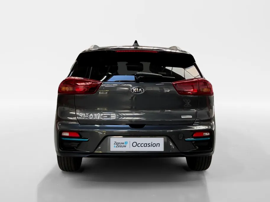 Kia e-Niro ExecutiveLine 64 kWh Full options | Stoelverwarming + verkoeling | Navigatie / Carplay | Dodehoekdetectie | Memory seat