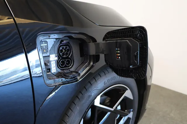 Kia EV4 GT PlusLine 81,4 kWh Fastback