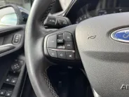 Ford Fiesta 1.0 EcoBoost Hybrid Titanium | NL auto | Dealer onderhouden | Winter pack | Apple carplay & Android auto | Navigatie via carplay | Parkeersensor achter | Cruise control | Bovag garantie |
