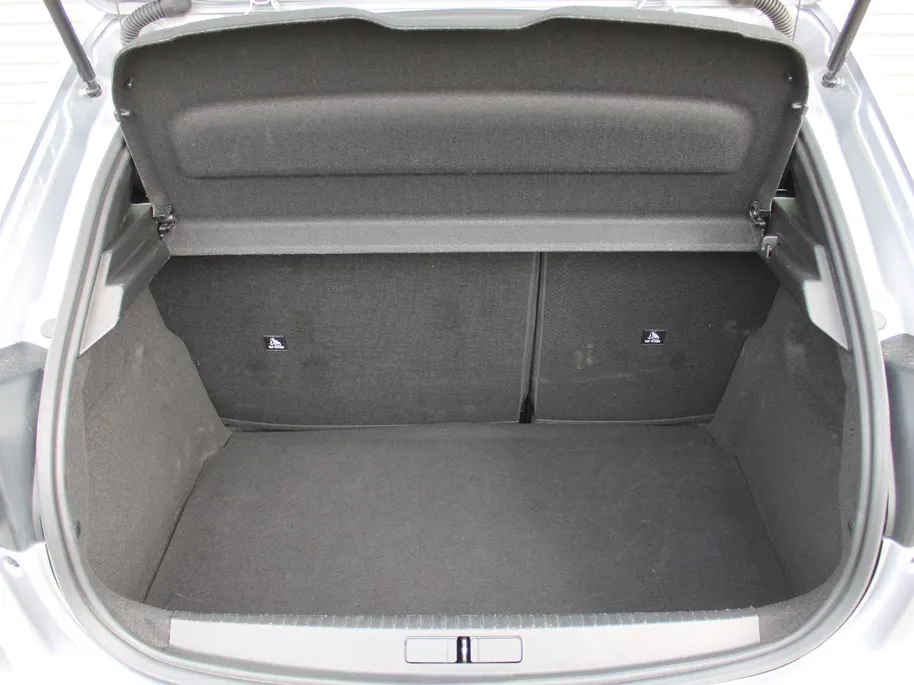 Peugeot 208 1.2 PureTech 100 Active | Airco | Cruise | Navi | LED | Apple CarPlay/Android Auto |