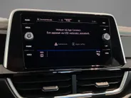 Volkswagen T-Roc 1.5TSI/150PK R-Line DSG · Navigatie · Apple/Android Car Play · Parkeersensoren · Garantie t/m 13-11-2027 of 100000km