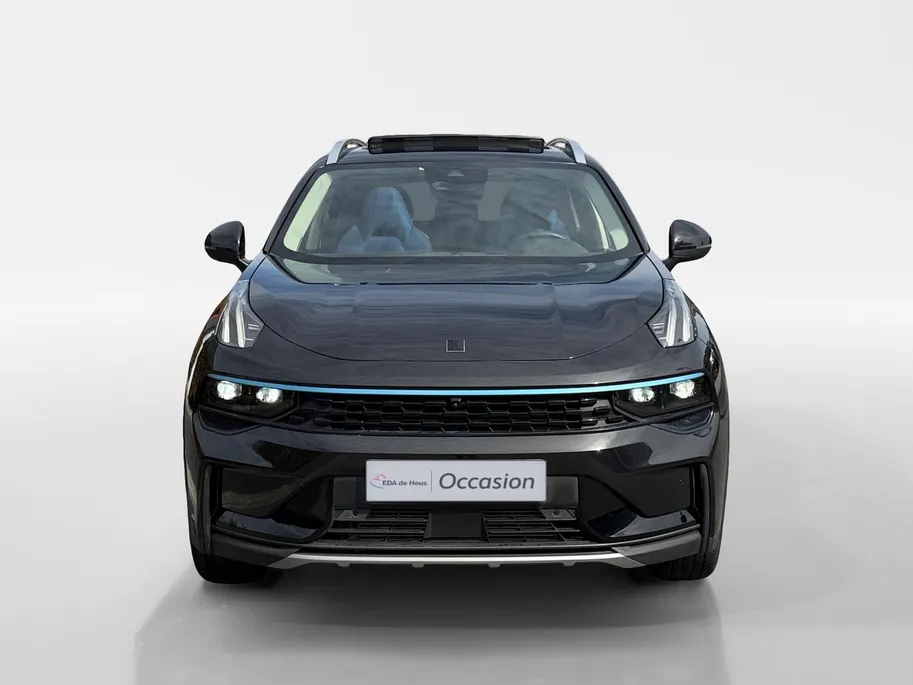 Lynk & Co 01 1.5 | Automaat | Panorama Dak | 360* Camera | Stoelverwarming | Apple Carplay/Android Auto | DAB | Climate Control | Cruise Control | Navigatie