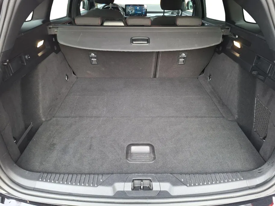 Ford Focus Wagon 1.0 EcoBoost Hybrid ST Line | NL-Auto | Dealeronderhouden | Winter Pack | Climate Control | Parkeersensoren | 17' Lichtmetaal | Apple Carplay&Android Auto | Led Koplampen |
