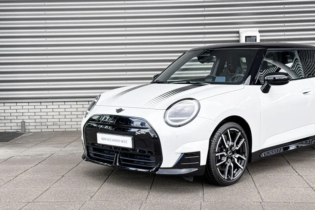MINI Cooper 3-deurs Electric Cooper SE