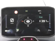Kia PV5 L2H1 Elite DC 71.2 kWh | Luxe dubbele cabine | Zijwandbekleding | Vloerplaat | Privacy glass | Tot € 2.500 (inruil)voordeel bij aanschaf of 2,99% financiering |