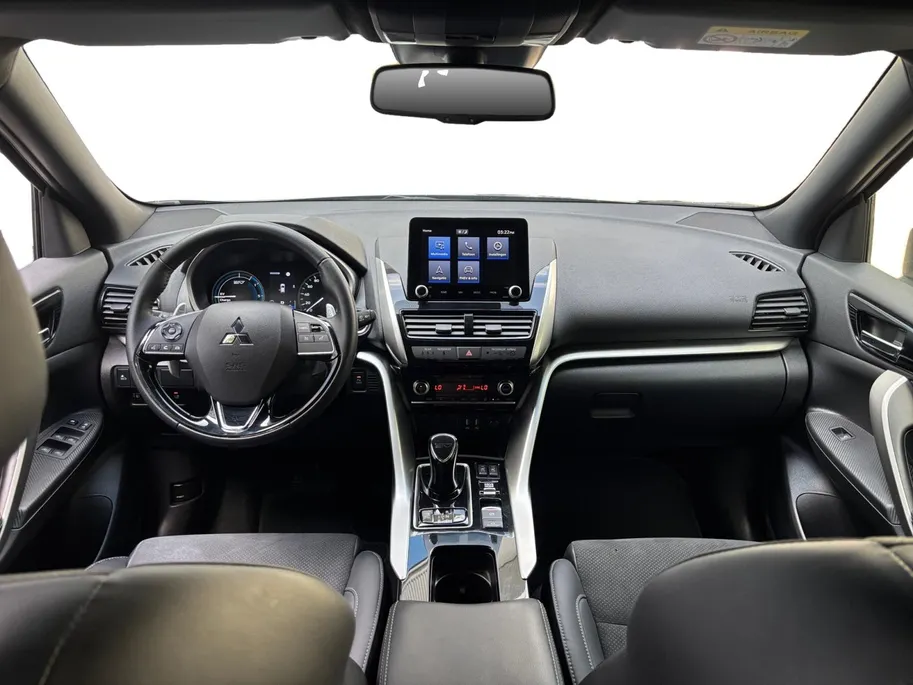 Mitsubishi Eclipse Cross 2.4 PHEV Intense+ | Dealeronderhouden | Plug in |  Achteruitrijcamera | Lane assist |
