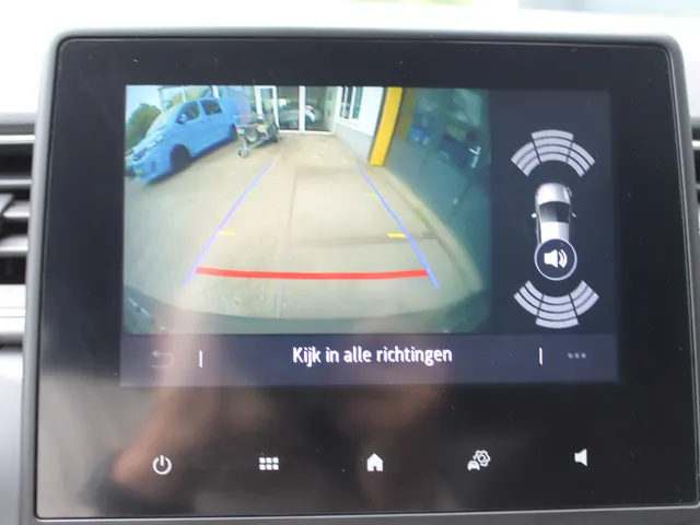 Renault Captur 1.3 TCe 140 AUTOMAAT Intens | Navigatie | Camera | Cruise | Climate Control