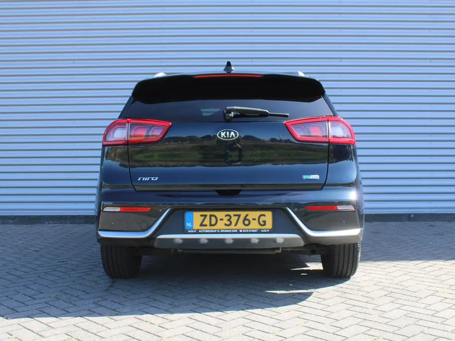 Kia Niro 1.6 GDi Hybrid DynamicPlusLine | Stuur-/stoelverwarming | Camera | Leer | Navi | Clima | Cruise adapt. | Keyless | 16' LM |