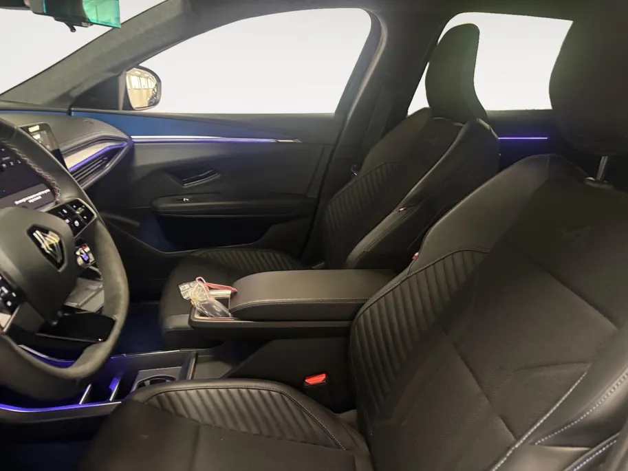 Renault Scénic E-Tech EV87 long range esprit Alpine AUTOMAAT AIRCO CAMERA ADAPIEVE CRUISE CONTROLE MET ADVANCE DRIVE ASSIST STOEL+STUURVERWARMING LM VELGEN ZEER MOOIE AUTO METEEN LEVERBAAR