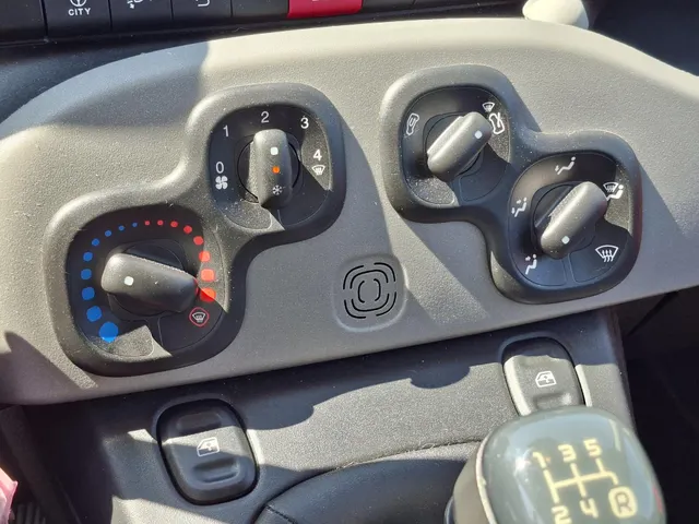 Fiat Panda 0.9 TwinAir Edizione Cool AIRCO | LMV | rijklaarprijs!!