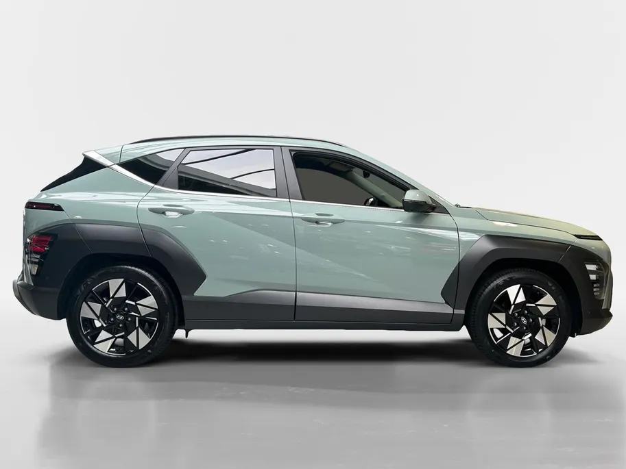 Hyundai Kona 1.6 GDI HEV Premium | Trekhaak Afn 13polig| Apple Carplay / Android Auto | Navigatiesysteem | Elektrisch Verstelbare Voorstoelen | Bestuurdersstoel + Geheugen | Parkeersensoren Voor + Achter | Camera Voor + Achter | Stoelverwarming + Stoelkoeling | Stuurv