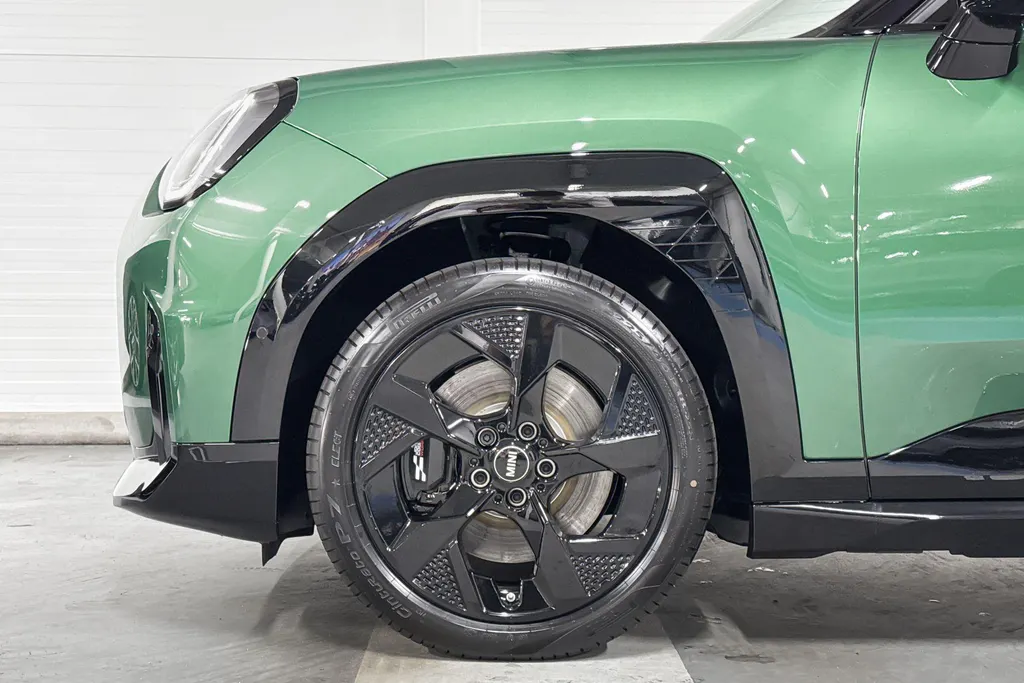 MINI Aceman E John Cooper Works L