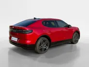 Ford Capri Premium Extended Range AWD 79 kWh 340pk | Direct Leverbaar | €3.500,- Ready Set Ford Bonus | 560km WLTP Rijbereik | Trekhaak | 1200kg Trekgewicht | Panoramadak | Gratis Warmtepomp t.w.v. €1.200,- | 360 Graden Camera | HUD