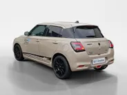 Suzuki Swift 1.2 Style Sportpack Smart Hybrid | DEMO | Sportpack | 17inch lichtmetalen velgen | All weather banden | Direct beschikbaar