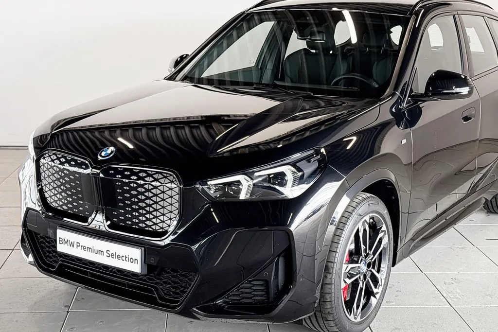 BMW iX1 eDrive20 67 kWh