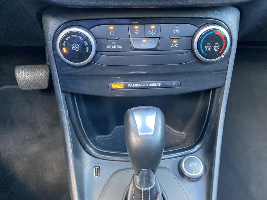 Ford Puma 1.0 EcoBoost Hybrid 125pk AUTOMAAT ST-line AppleCarplay/AndroidAuto-Navigatie-Panoramadak-stoelhoogteverstelling passagier