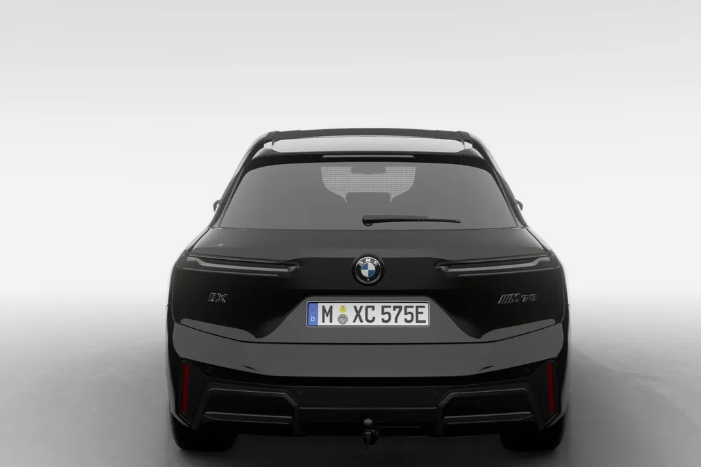 BMW iX xDrive M70