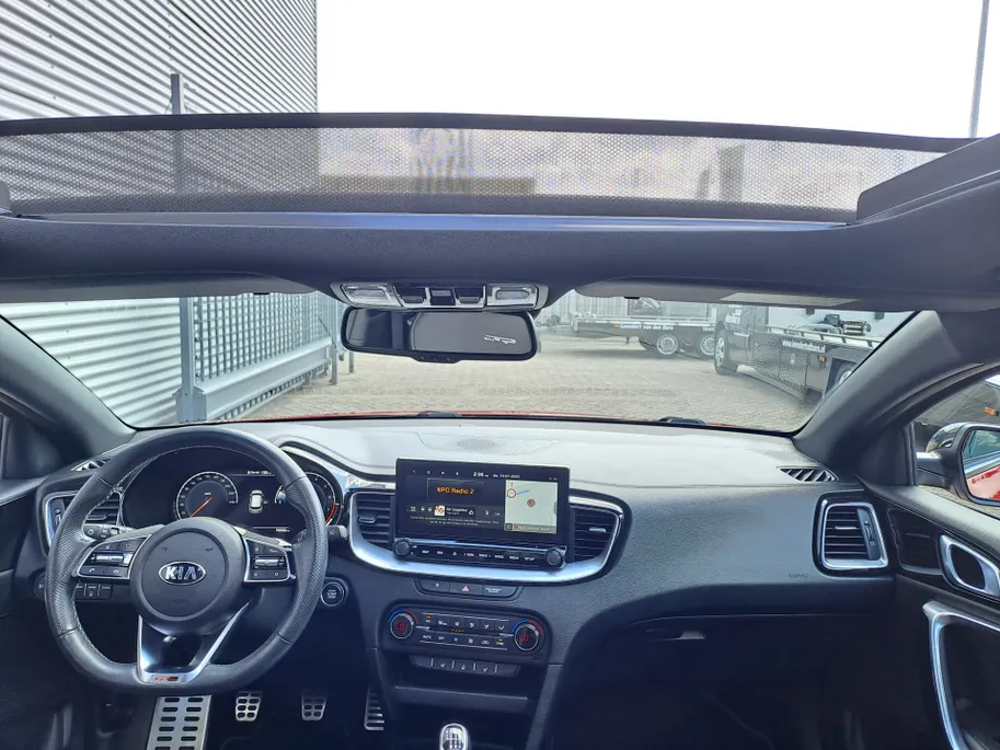 Kia ProCeed 1.0 T-GDI GT-Line | Navigatie | Elektr. schuif/kanteldak | Camera | Apple Carplay/Android Auto Stoel en stuur verwarming | Sensoren
