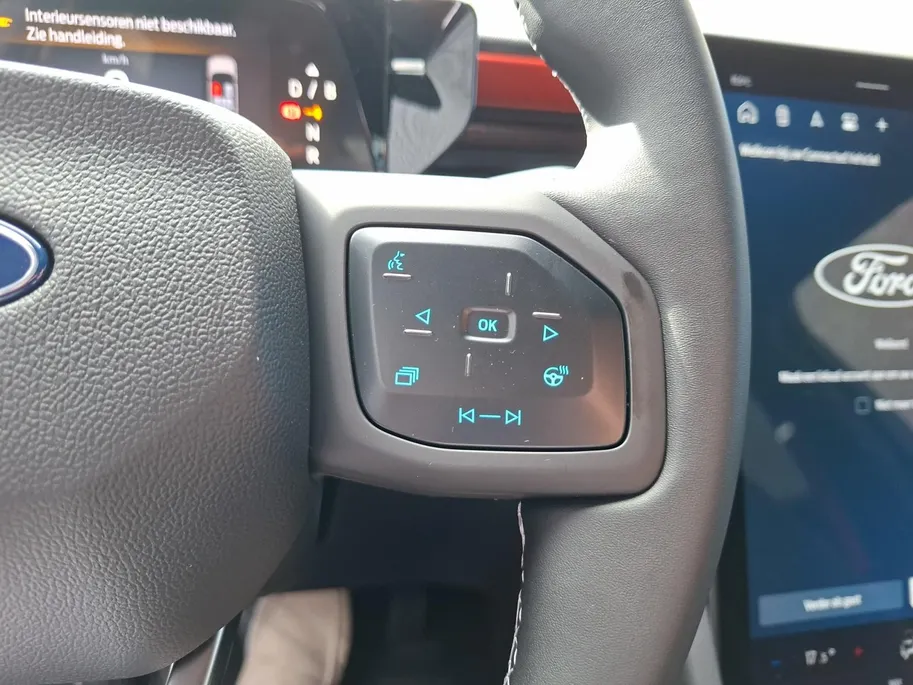 Ford Explorer Collection Extended Range RWD 79 kWh | €3.500.- korting | 0,99% rente | Direct leverbaar | Trekhaak | B&O | Driver assistance pack