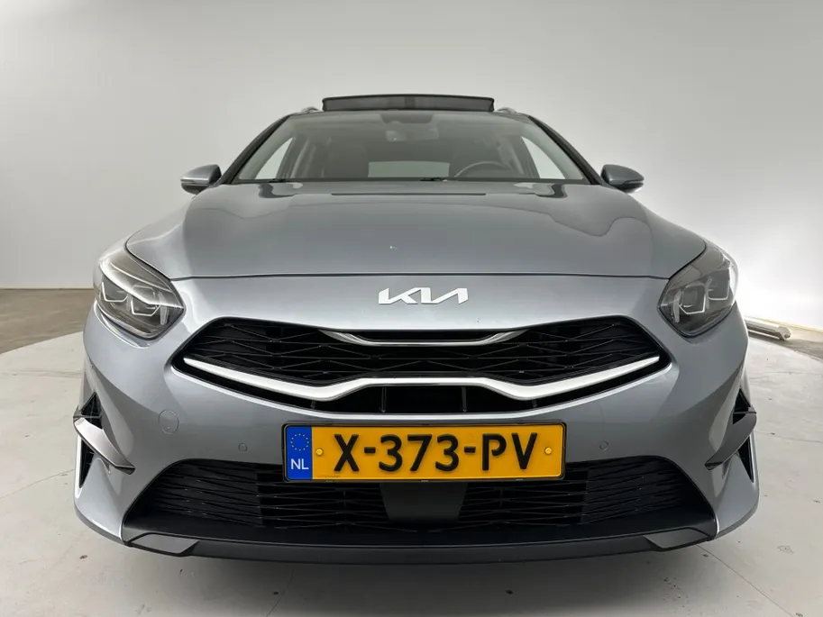 Kia Ceed Sportswagon 1.0 T-GDi Executive Line | Panoramadak | Elektrische stoelen | Elektrische achterklep