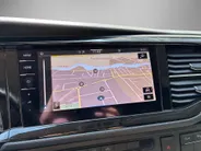 Volkswagen Bedrijfswagens Transporter 2.0 TDI 150pk DSG L2H3 28 Bulli · Camera · Apple/Android Car Play · Trekhaak · Adaptive Cruise Control · Alarmklasse 3 · Navigatie · Elek. Inklapbare Spiegels ·