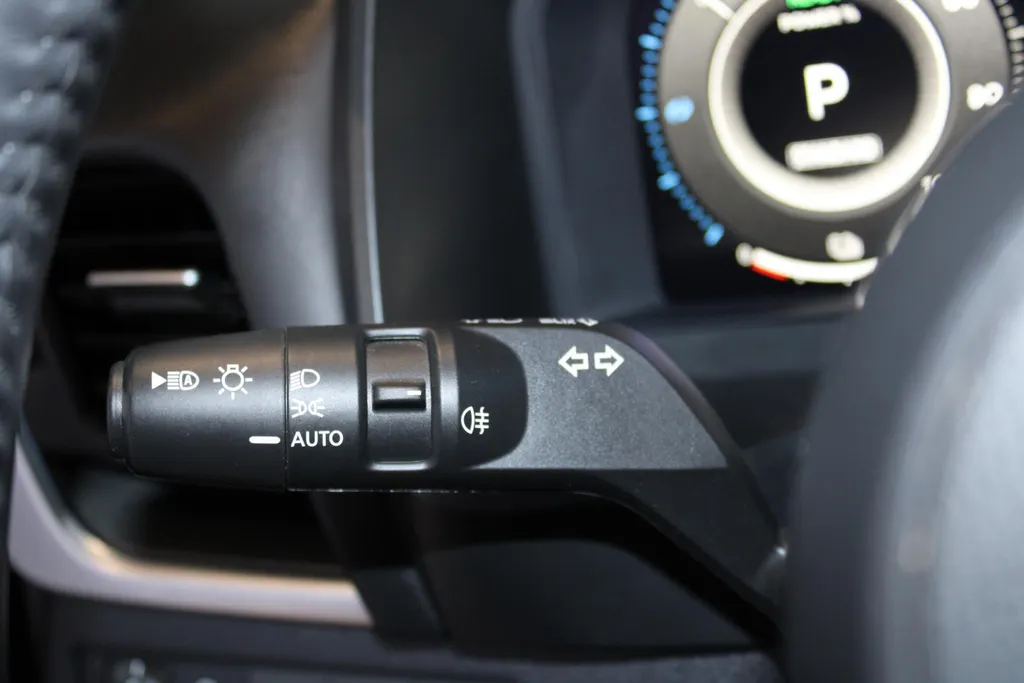 Nissan QASHQAI 1.5 e-Power N-Connecta | Navigatie | 360grd camera | Apple carplay & Android auto | Two-tone lak | Climate controle | Pro-pilot | 190pk | Stoel in hoogte verstelbaar | Electrische ramen | I-key |