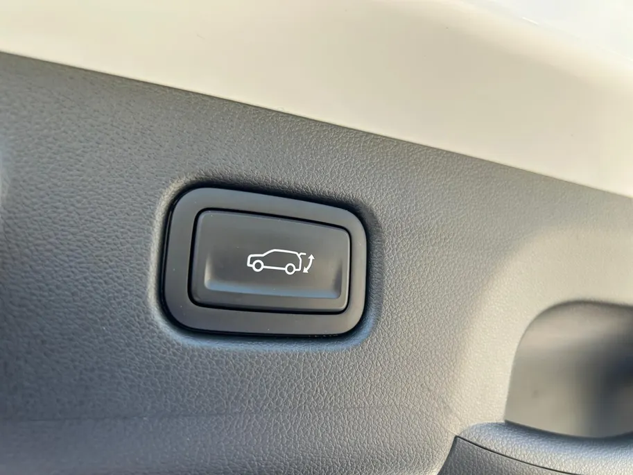 Hyundai Kona 1.6 GDI HEV Comfort Smart | Camera | Stoelverwarming | Navi | Elek. achterklep