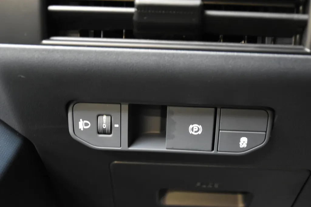Kia PV5 Passenger 71,2 kWh Plus NIEUW