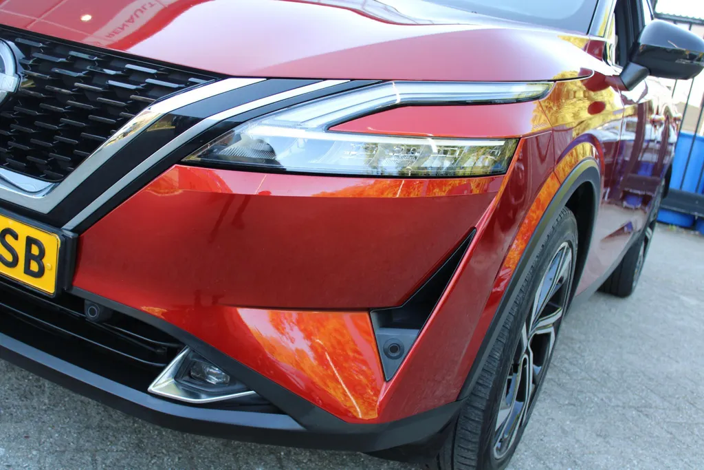 Nissan QASHQAI 1.3 MHEV Xtronic Tekna Plus |Nappa lederen bekleding| Bose audio | Head-up display | Trekhaak | 1800kg trekgewicht | All season banden | Stoelmassage | Stoelgeheugen | Stoel-, voorruit- en stuurverwarming