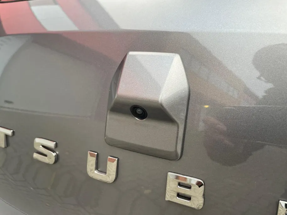 Mitsubishi Colt 1.6 HEV Instyle | Navigatie| Climate Control| Camera| Lichtmetalen velgen| Stoel verwarming| BOSE audio systeem| Parkeer sensoren voor en achter| Stuur verwarming